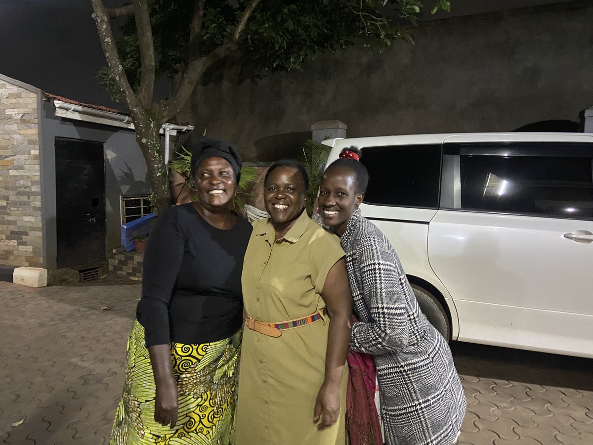 AcrobaticMF's tweet image. Thanks Mr. &amp;amp; Mrs. Wamala for hosting us. May God continue to bless you and also to continue to comfort you while you lost your parents at 99 &amp;amp; 90 years. facebook.com/share/v/1KKkc4…