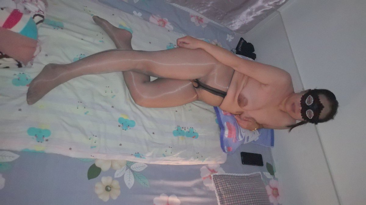 爱熟女老婆 tweet media