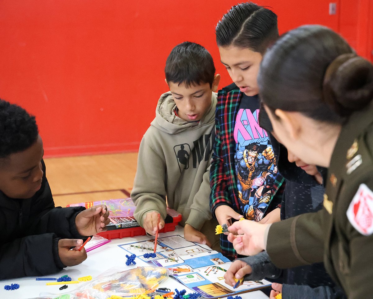 AUSAorg's tweet image. It's #NationalSTEMDay! The Pentagon's #STEM program supports a variety of activities, including after-school programs, competitions and internships for students, and professional development and training for educators. Link in the first comment!
#AUSA #AUSAorg