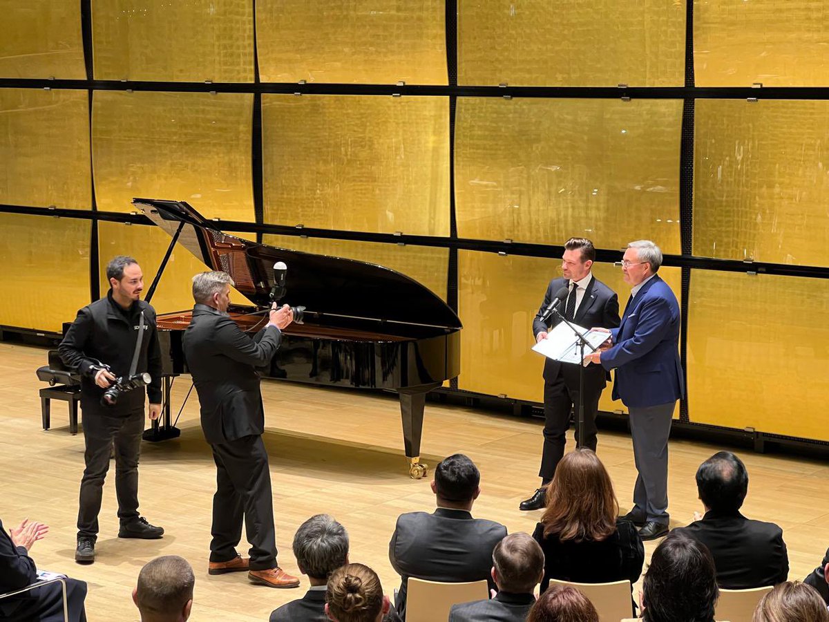 Mukhtar B. Tileuberdi tweet media