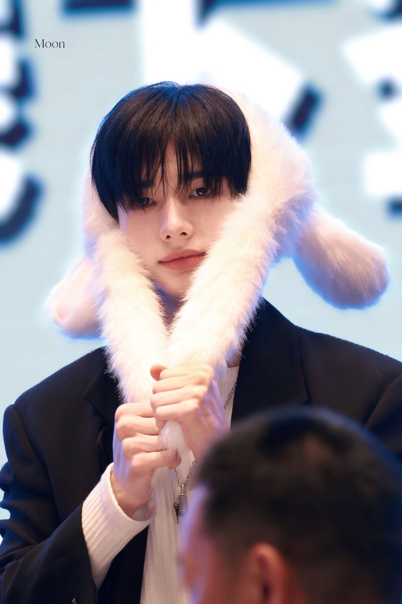 Moon🌙 tweet media