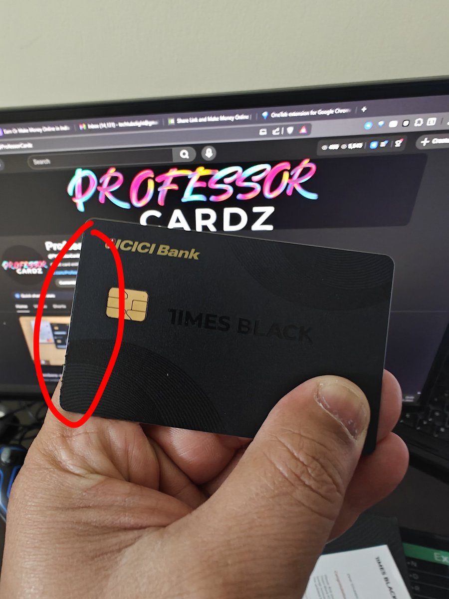 ProfessorCardz's tweet image. 😞Timesblack Card costs ₹23600 as joining fees with 4 paise ki finishing. 

Hey @ICICIBank_Care what&apos;s this finish of the card?