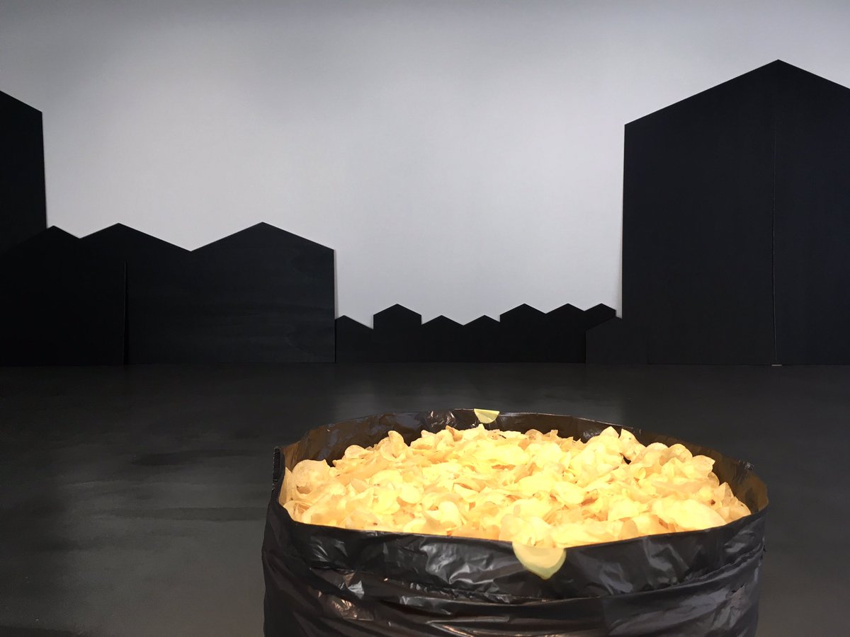 Le Portique tweet media