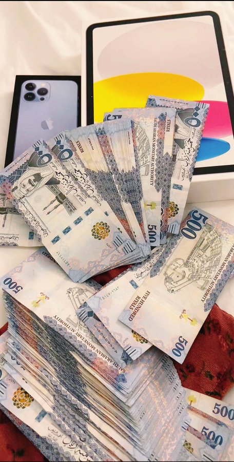 بمناسبة مبارة #النصر_نيوم
بختار عدة اشخاص يفوزون معي 
      هدية "300 " الف ريال 
         موعدنا بعد المغرب 
رتويت للتغريدة + لايك❤️ + تعليق بنقطه 👌
#النصر_نيوم