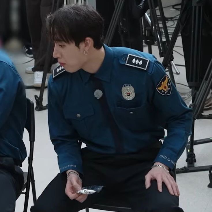Something about officer binchan…
