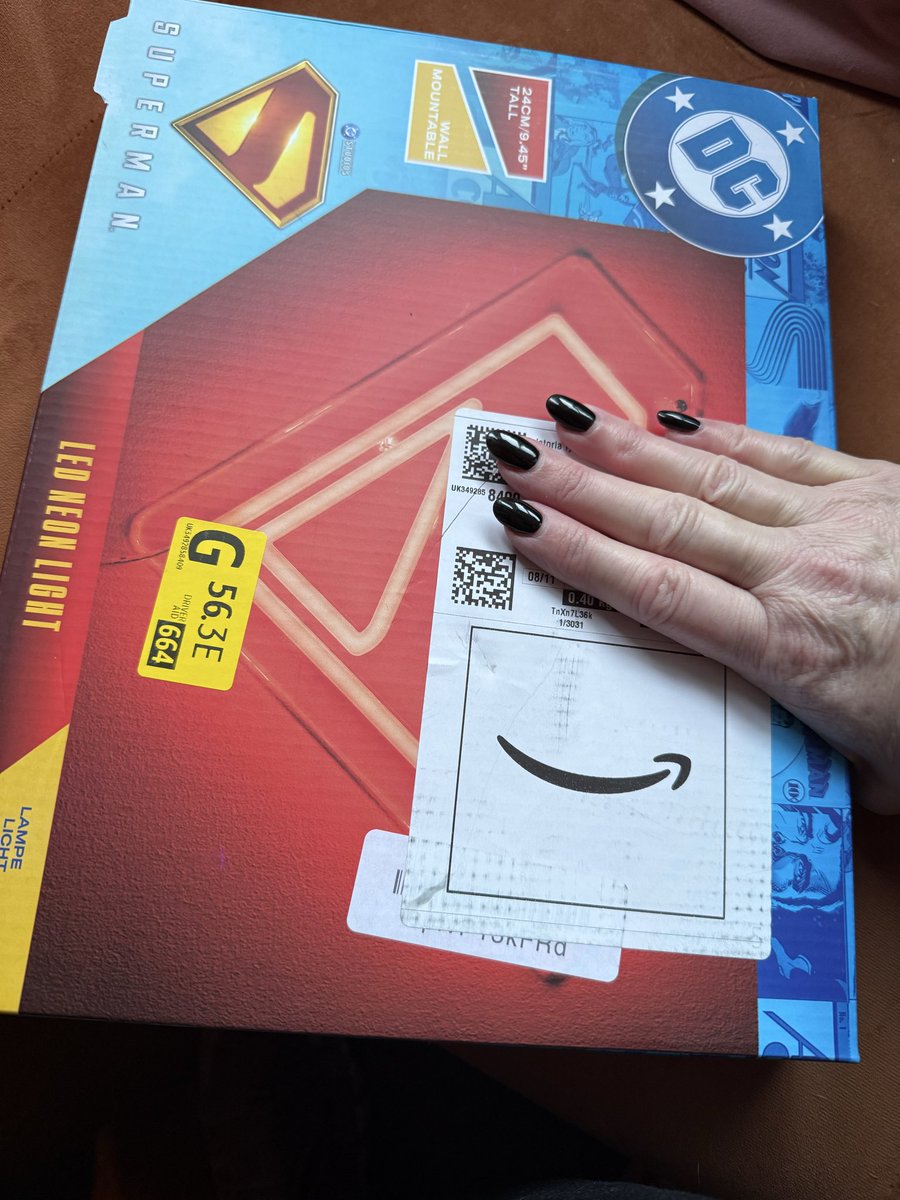 Whilst I do agree with unnecessary packaging, a complete lack of packaging can only lead to 2 things
a) a surprise/ gift ruined  (as it was in my house today)
b) door step treasure for someone 

<a href="/AmazonUK/">Amazon.co.uk</a>  <a href="/amazon/">Amazon</a>  if you want people to Christmas shop with you, you may want to