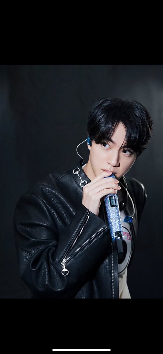LanieOakley's tweet photo. @googiesbabybear I vote for #JIN at #2025MAMAVOTE https://t.co/OZHYxcigGI