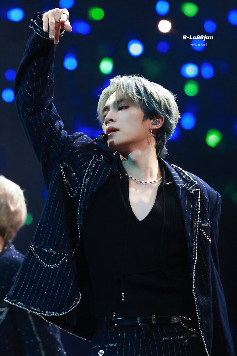 B-Lo88jun tweet media