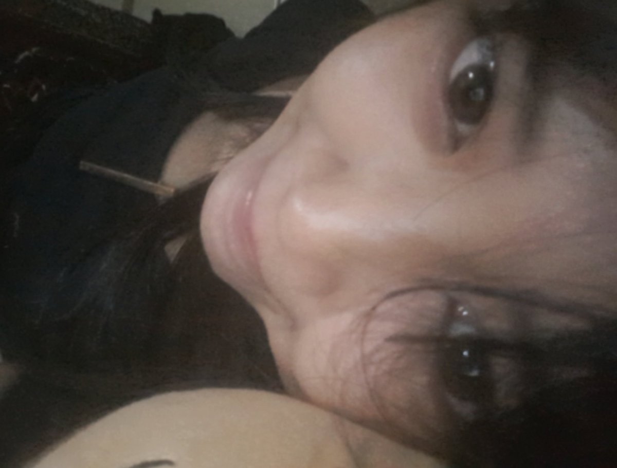 jutomin's tweet photo. pov si cantik dan pov gw https://t.co/oPWskYfUu0