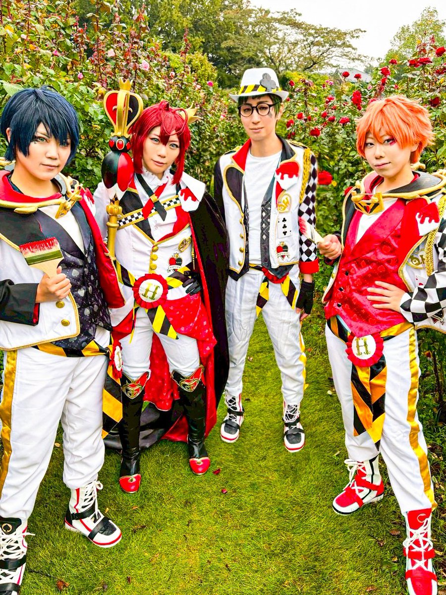 o_nitoukin's tweet photo. 【 Cosplay twst 】

先月の10月25日は🌹園のコスイベで

めっちゃ久々にtwst〜！😊

トレイ♣️のコスプレしてきた✨

ハーツラビュル寮服合わせでした✨✨😍

次回はケイト♦️も一緒にー‼︎☺️

ツリーにも写メ載せてく✌️✨↓ https://t.co/SYxxF8XQwm