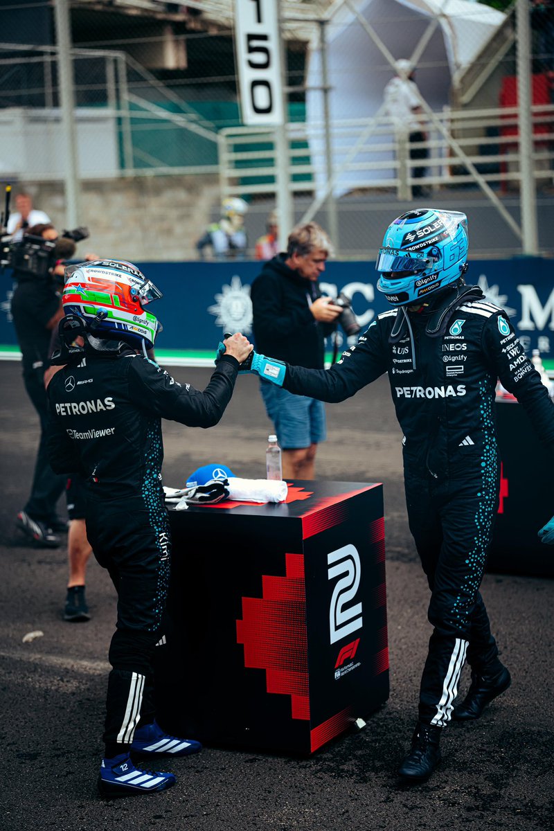 George Russell tweet media