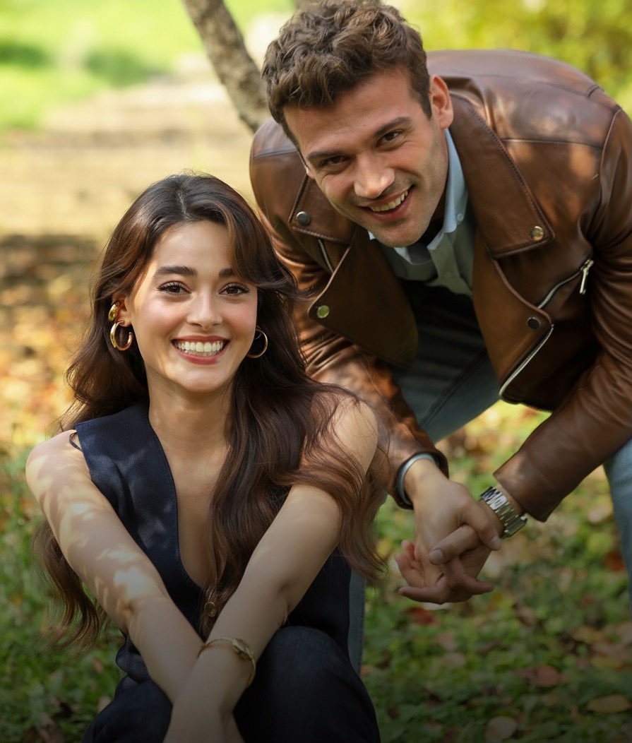 mayhosbirii's tweet image. bakin sizi harcarlarsa ben de gider o senaryoya iserim tamam mi #aynadakiyabancı