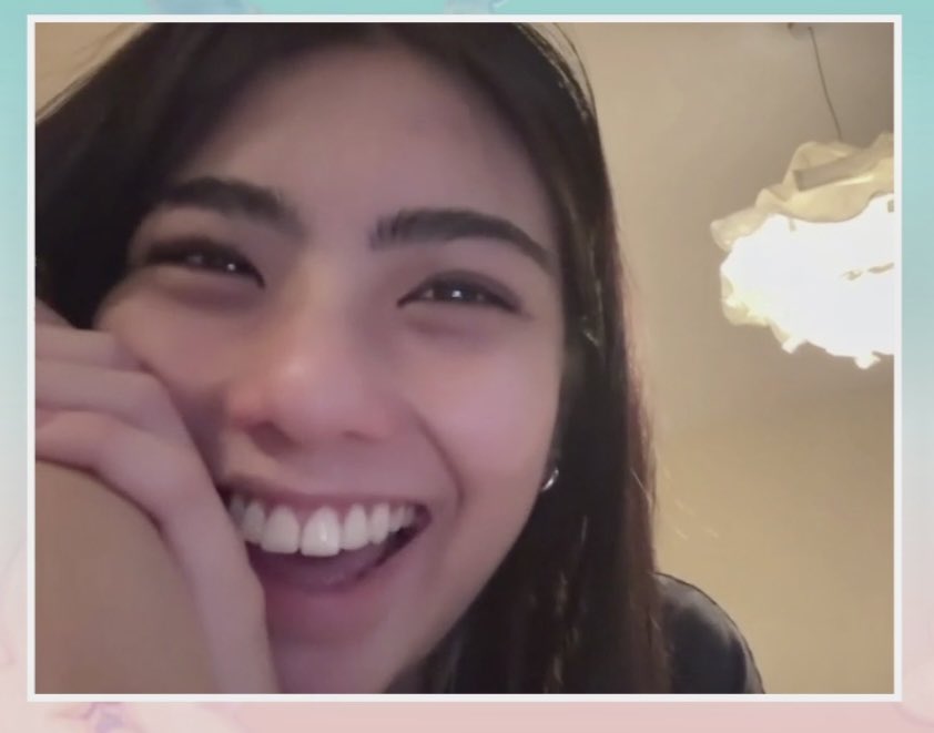 ellapotbabs20's tweet photo. keep smiling just like that ✨

happy birthday  @bini_mikha 🥳🎉 https://t.co/SoF4qsBGol