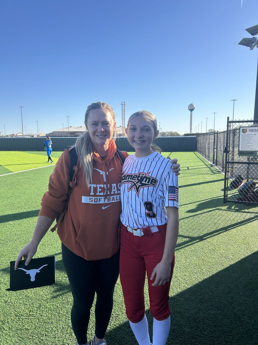 Micayla_Schroed's tweet photo. Here are some more pictures form the Top Club Camp https://t.co/KVQ6Ju8Tnk