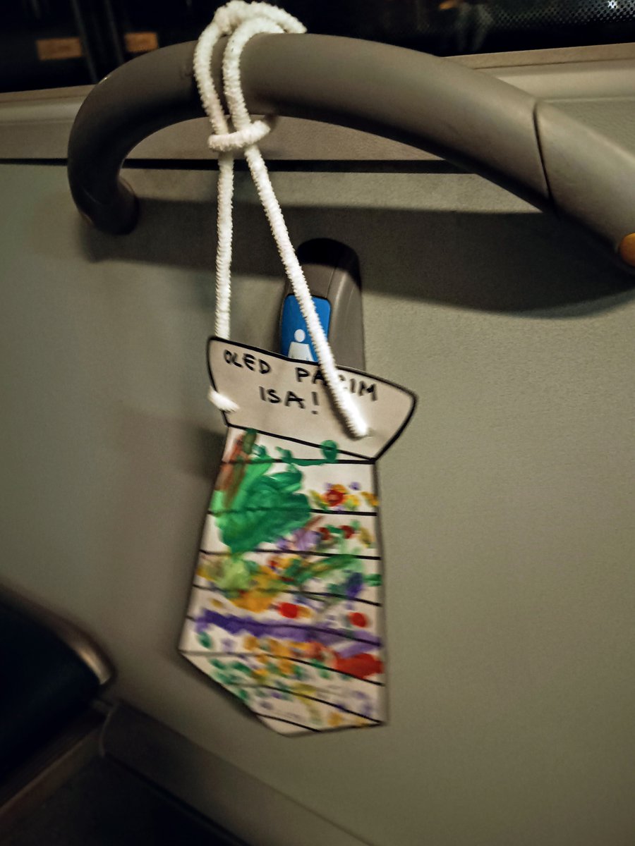 Väike Ellen kaotas enda tehtud kingituse oma isale autobussi  😥