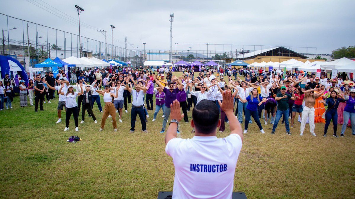 #Daule | El ministro de <a href="/Salud_Ec/">Ministerio de Salud Pública 🇪🇨</a>, <a href="/jimmymartinec/">Jimmy Martin</a>, participó de la Brigada Social Integral por #ElNuevoEcuador en el Polideportivo La Aurora, un espacio donde el Gobierno Nacional acerca los servicios de salud a la comunidad.