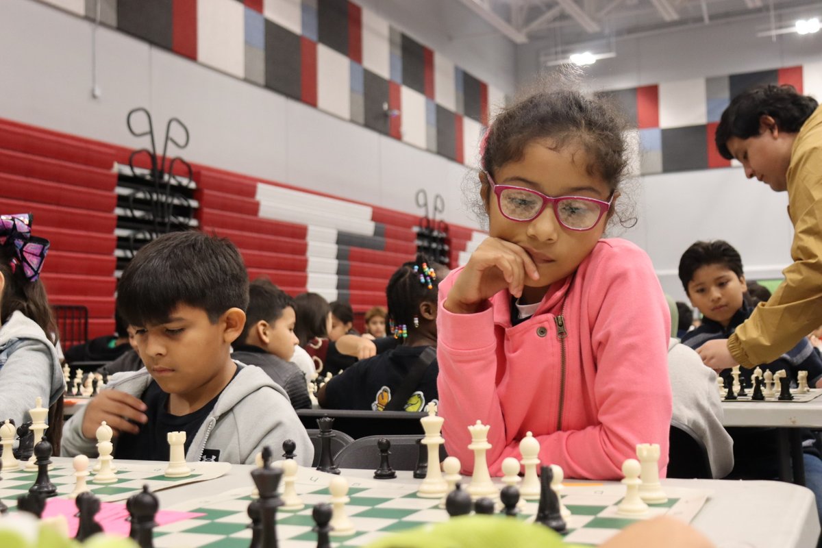 disdactivities's tweet photo. ๐ We've got a huge turnout at the Elementary Chess Division 1 Fall Tournament, with 707 students representing 68 schools guided by 90 amazing coaches! The future of chess is bright! โ๏ธ
#EnjoyTheExperience #SoManyActivities
@DallasISDSupt
@dallasschools https://t.co/00yXqOBmfa