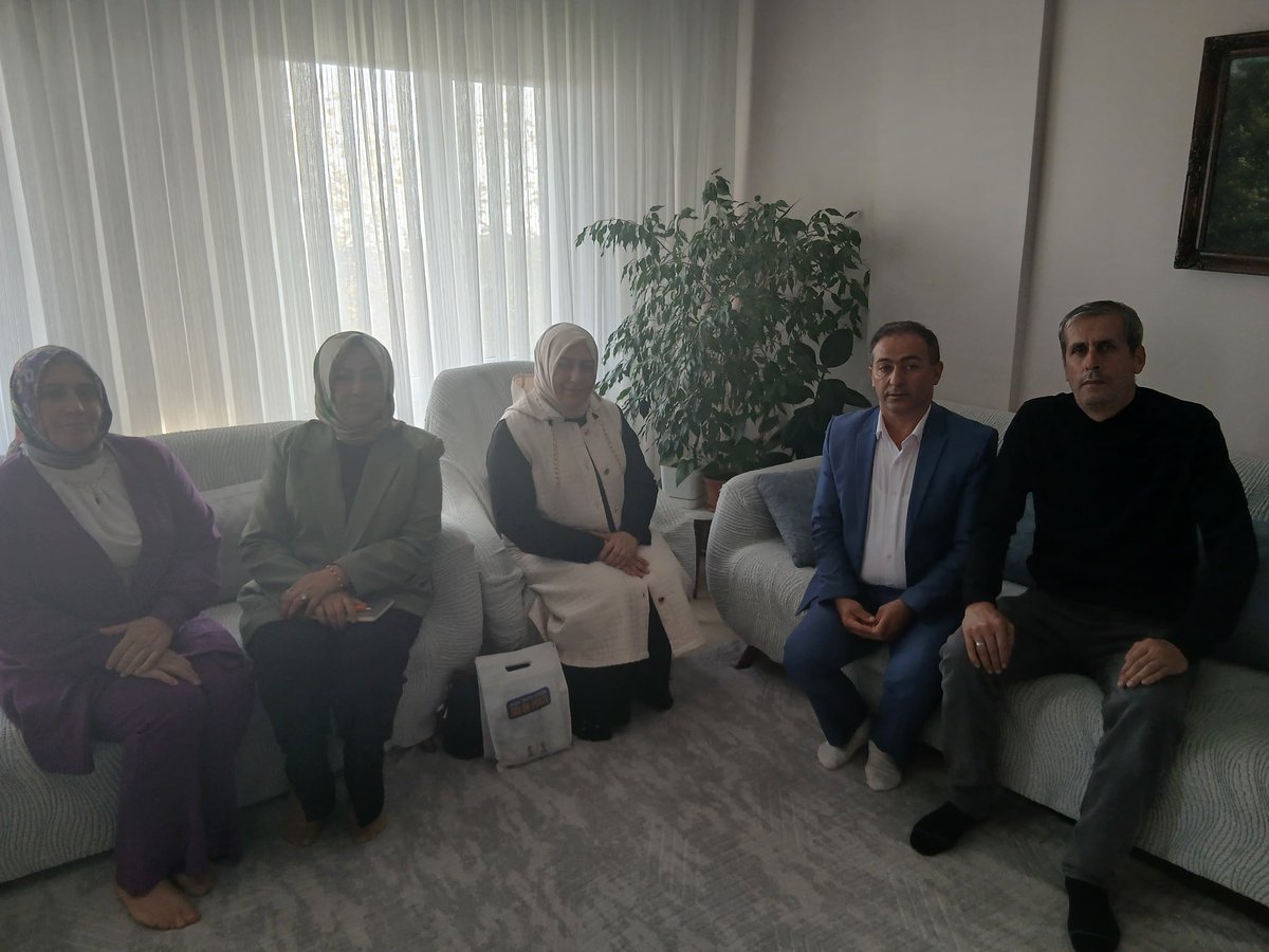 Ak parti Sağlık Politikaları Birimi olarak hastalarımızı ziyaret ettik. Onların bir tebessümü, bir “iyi ki geldiniz” sözü bizler için en büyük mutluluktur.

<a href="/DrYerebakan/">Dr. Halit Yerebakan</a>
<a href="/abdullahozdemir/">Abdullah Özdemir</a>
<a href="/alperenbozdg/">Alperen</a>
<a href="/akpartiistanbul/">AK Parti İstanbul</a>
<a href="/akpartisaglik/">AK Parti İstanbul Sağlık Politikaları Başkanlığı</a> <a href="/AkBeylikduzu/">Ak Parti Beylikdüzü</a>