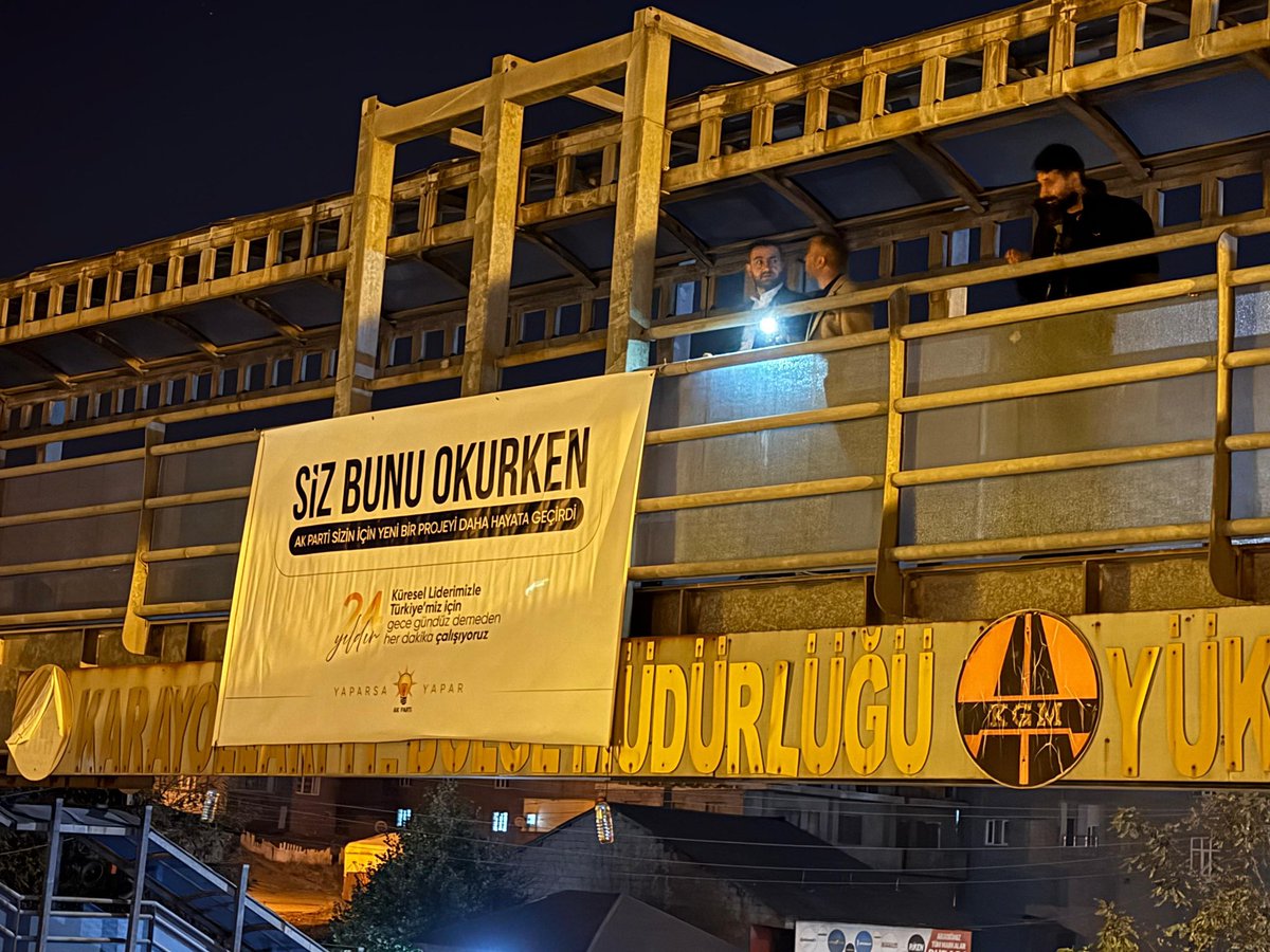 “Türkiye’nin Gücü AK GENÇLİK” 😎
YÜKSEKOVA Ak gençlerimizin enerjisi, inancı ve dava bilinciyle geleceğe umutla yürüyor.Sizler partimizin ışık kaynağısınız. Rabbim sayılarınızı çoğaltsın inşallah. <a href="/RTErdogan/">Recep Tayyip Erdoğan</a> <a href="/abuyukgumus/">Ahmet Büyükgümüş</a> <a href="/MustafaAlkayis/">Av. Mustafa Alkayış</a> <a href="/avyusufibis/">Yusuf İBİŞ</a> <a href="/KayaZeydin/">Av. Zeydin KAYA</a> <a href="/BurhanYASAR30/">Burhan YAŞAR</a>