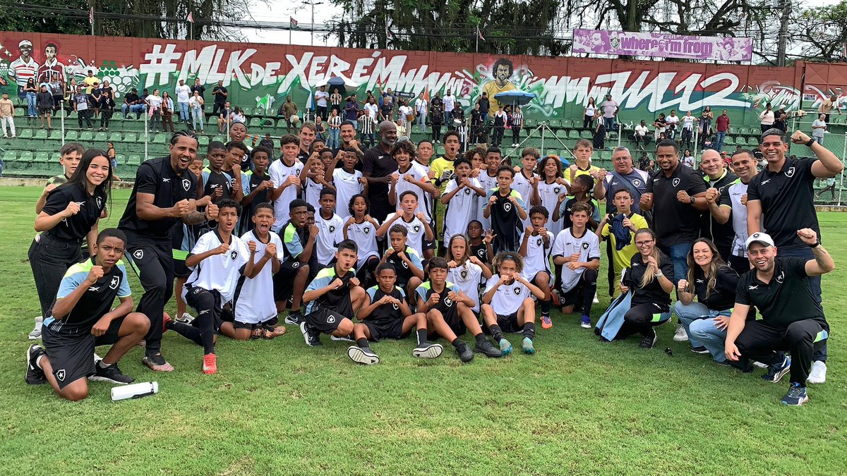 FINALISTAS! 🔥

Os Crias do Fogão conquistaram a classificação para a final da Taça Rio Sub-11 e Sub-12 após vencerem o Fluminense. Muito bem, garotada! 🤩

🆚 Sub-12: 4 x 1 (agregado)
🆚 Sub-11: 3 x 2 (agregado)