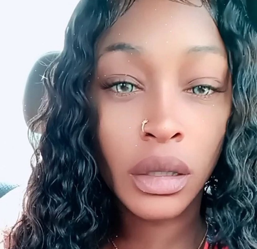 foreignn_cashes's tweet photo. Some admire.
Some hesitate.
Only a few invest.
Let’s see who knows the difference. 💋
#exclusive #beautyincontrol #footfetish https://t.co/zi2XyDMiES