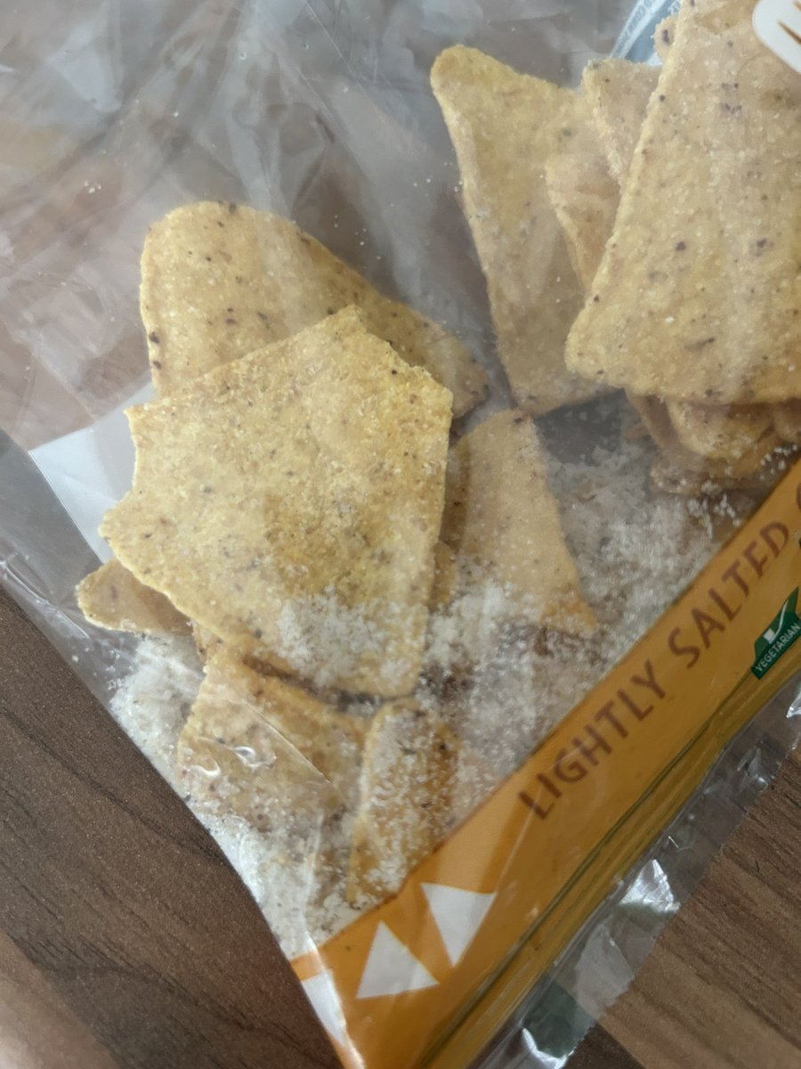 KellyMayyy's tweet photo. @AldiUK 
Enough salt??!! This is awful 😣 https://t.co/jEnjibxjqD