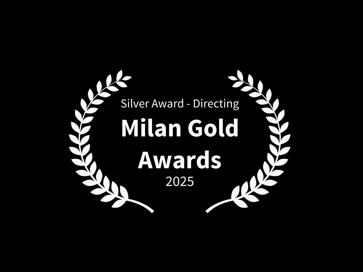 Oak_Tree_Prod's tweet image. Ancora più buone notizie! (Even more good news!)

Our short gothic horror “Welcome to Salem” went on to win a Silver Award for Directing at the Milan Gold Awards 2025 🇮🇹 🇮🇹 🇮🇹

Paul Darroch as The Boston Traveller
Alia E. Torrie as The Maiden’s Voice

© Oak Tree Productions 2025