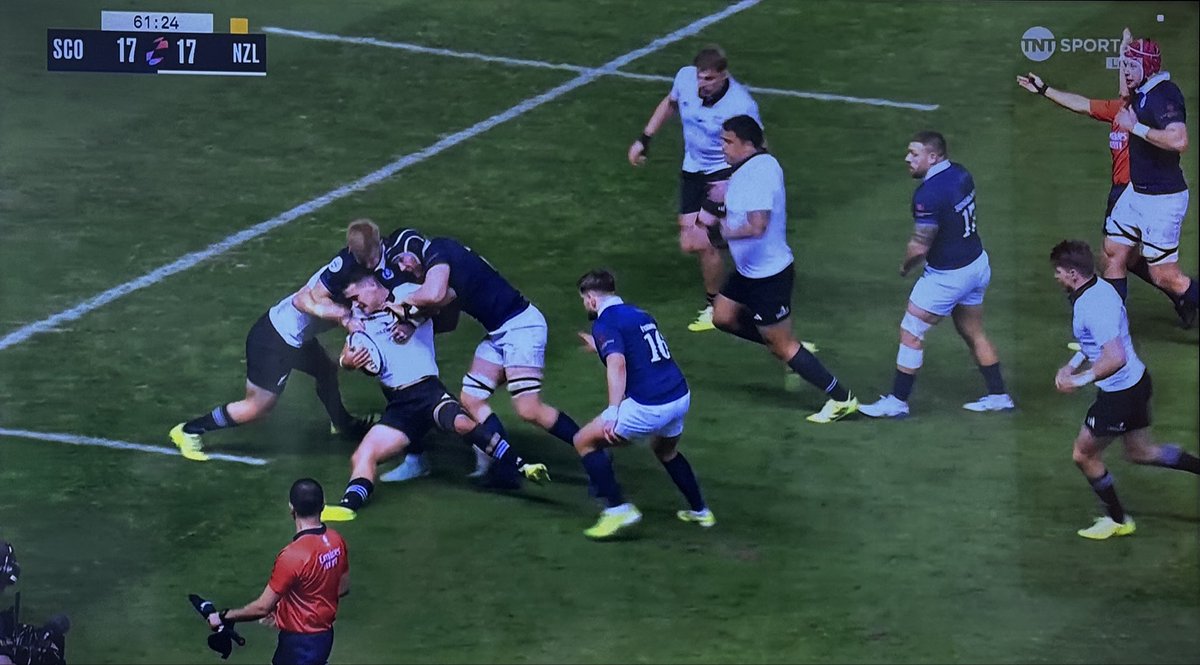 Big things are happening in Scotland right now.

And I’m pretty sure I heard a bagpipe version of Avicii’s ‘Wake Me Up’.