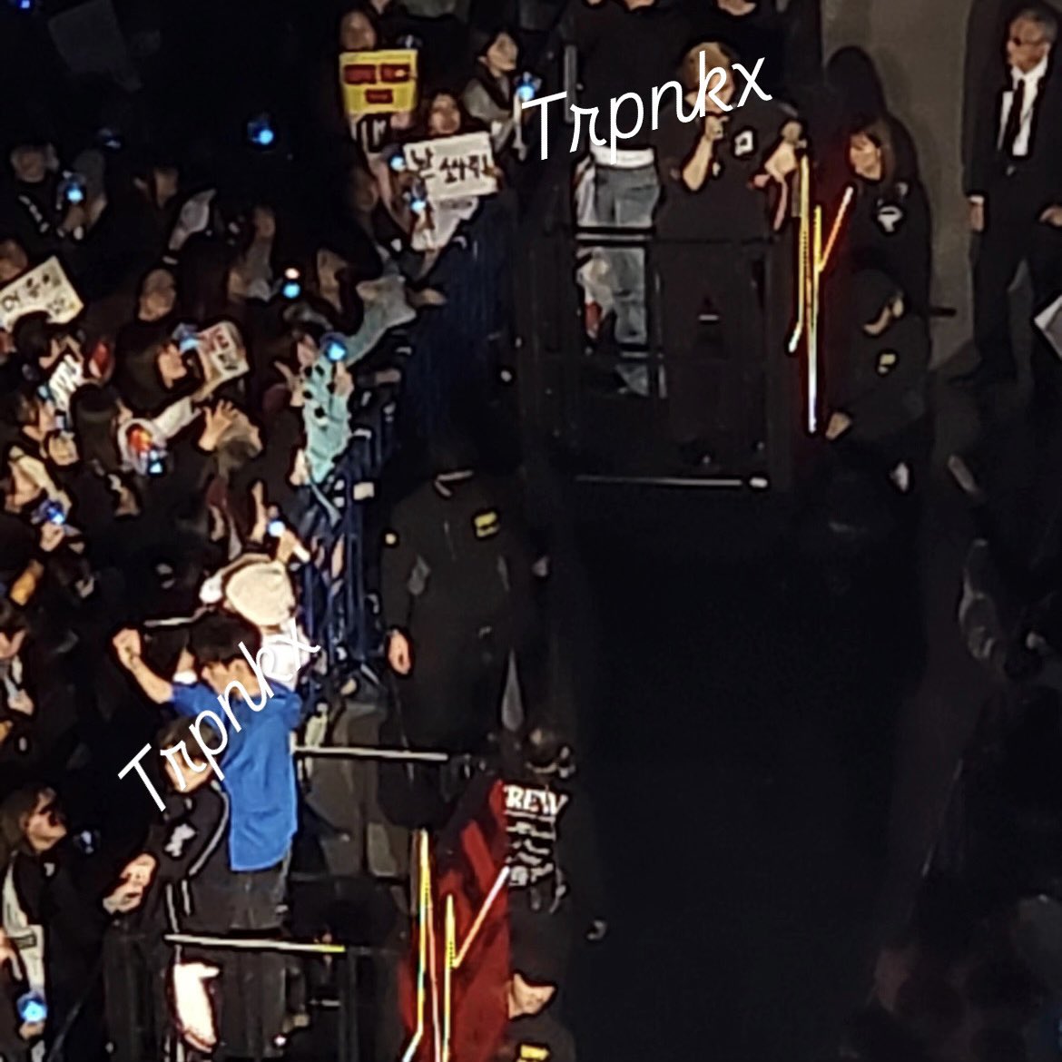 Trpnkx's tweet photo. TREASURE PULSE ON IGアリーナ トロッコ 251108
譲:トロッコ（スタンド正面から）
求:買取
リプ欄に詳細記載してます。
 #TREASUREとろっこ  #TREASUREトロッコ https://t.co/sZYmkZvfSB