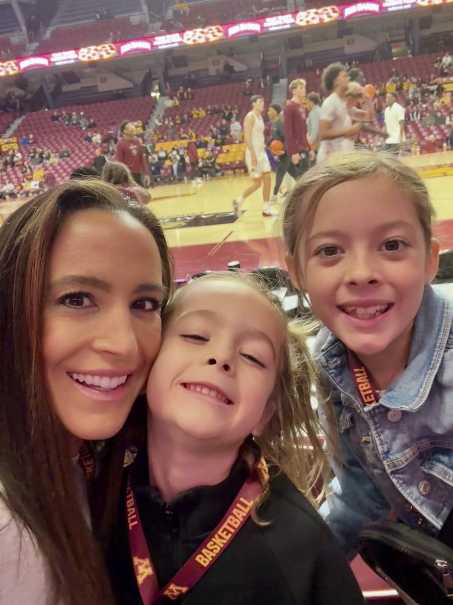 Game day!  <a href="/GopherMBB/">Minnesota Men's Basketball</a> #SkiUMah