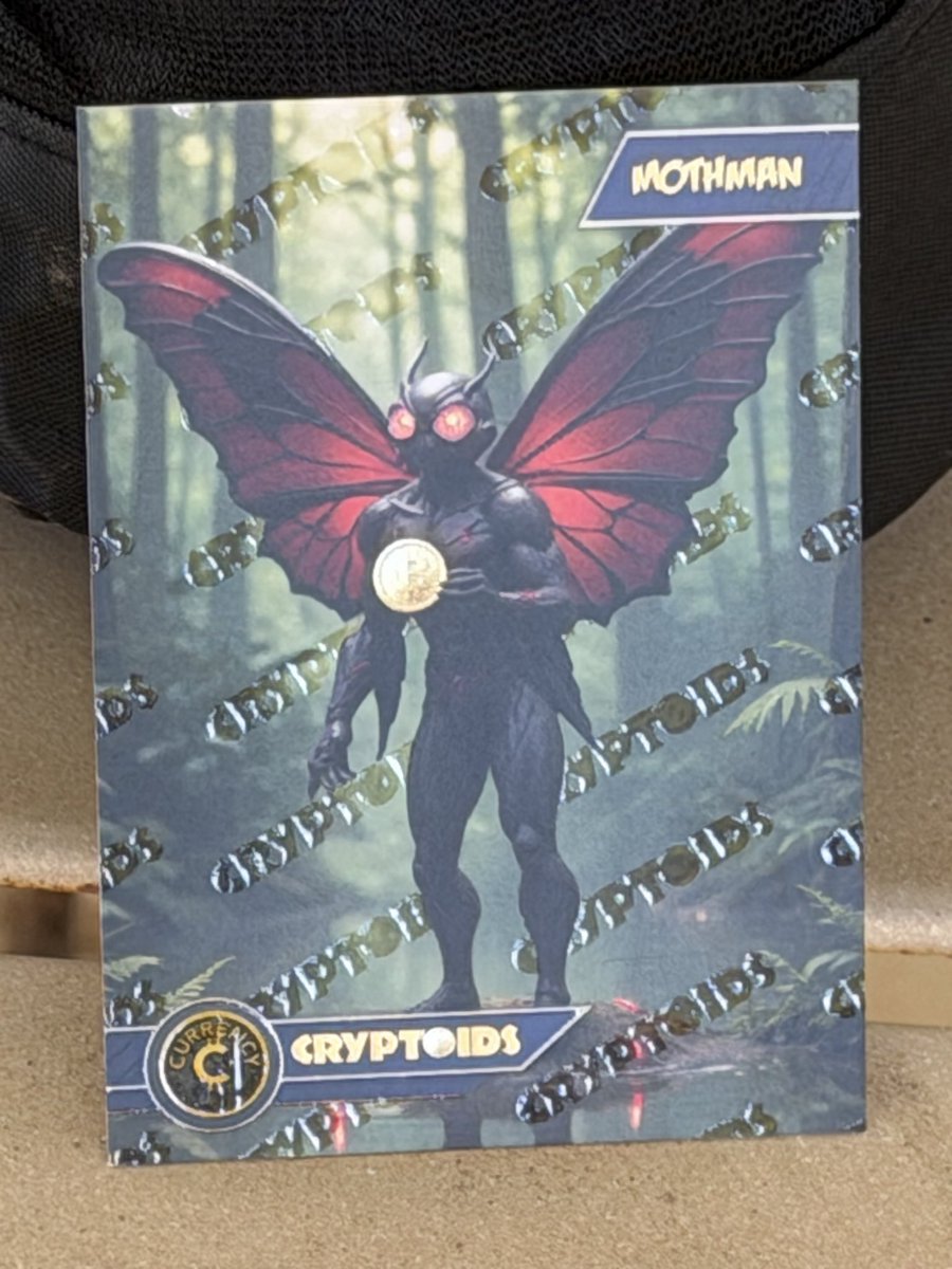 KilEat's tweet image. @CARDSMITHS_  hello I was wondering if you guys ever had your artists attend card shows. I have an incredible artist proof mothman I’d love Eric Blair to sign.