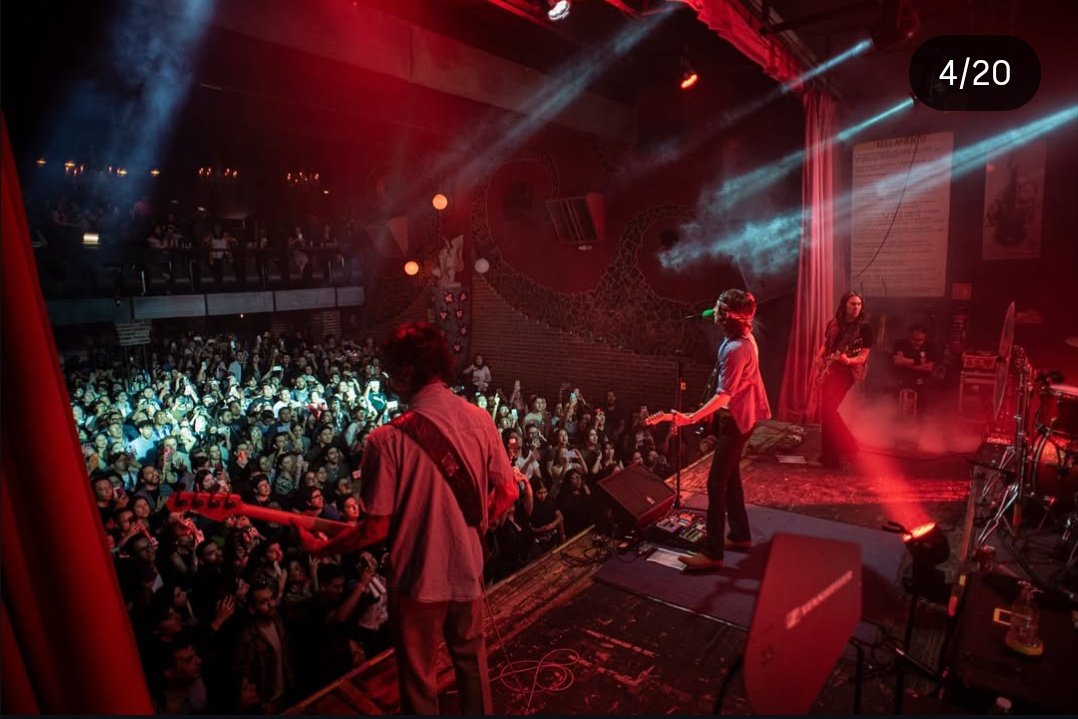°•☆ Las fotos de <a href="/JavierBlake/">JAVIER BLAKE</a> ayer en el Café Iguana en Monterrey ☆•°
