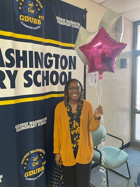 PrincipalShepp's tweet image. My boss came by to celebrate our move from 2 stars to 3 stars 🎉🥳