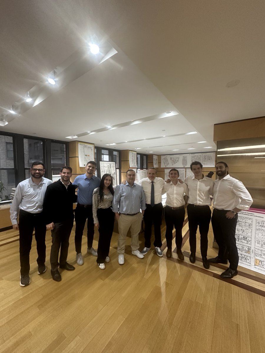 The Knakal Map Room was pleased to welcome our 1,000th guest over the summer.

I was so happy it was Henry Abramov, an old friend and commercial real estate research guru, who said, “Being in The Knakal Map Room is like being in an amusement park”.

Henry was in research for many