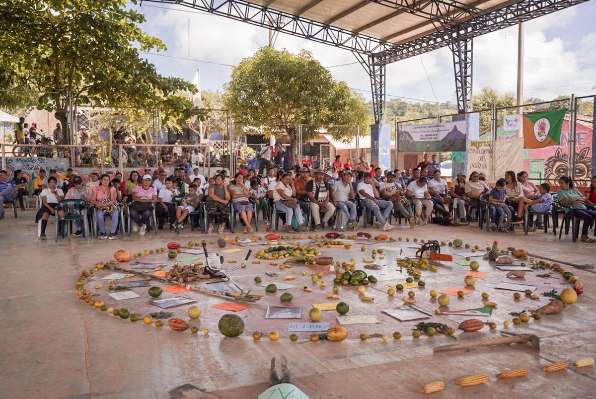 Agencia Nacional de Tierras tweet media