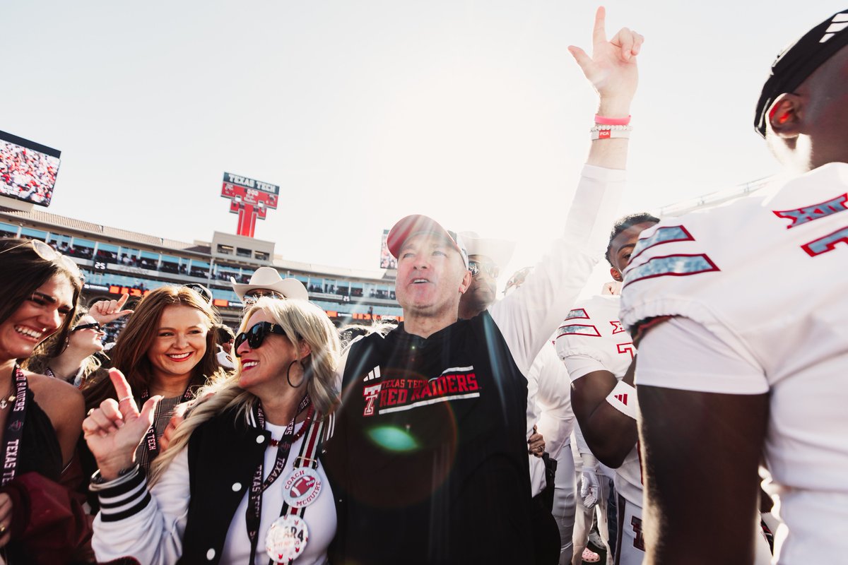 TexasTechFB's tweet photo. 4 years ago today, @JoeyMcGuireTTU was introduced as our head coach.

Fast forward to today, and he just led the Red Raiders to one of the biggest wins in school history with the nation watching on. https://t.co/PwhmwNuRIY