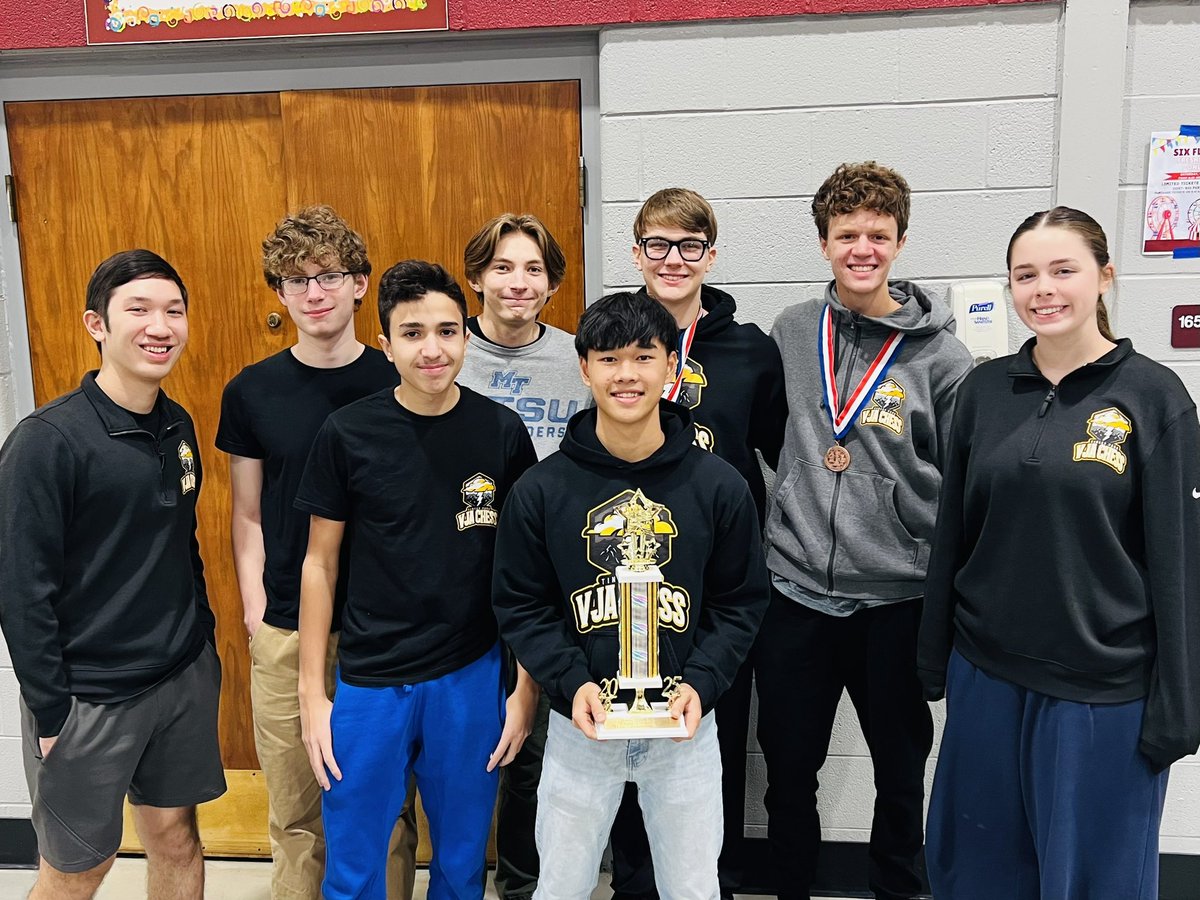VJA Chess tweet media