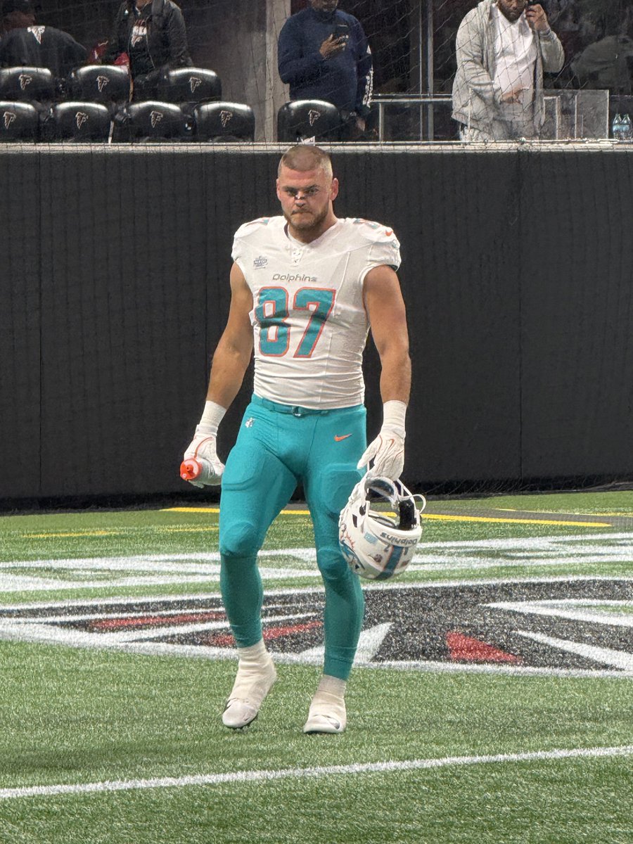 Hayden Rucci’s hard work has paid off with the Warwick grad being signed today to the Miami Dolphins’ active roster off of the practice squad. Look in the Nov. 13 issue of the Lititz Record for an article. ⁦<a href="/WarwickFB/">Warwick High School Football</a>⁩ ⁦<a href="/WarwickWarriors/">WarwickAthletics</a>⁩