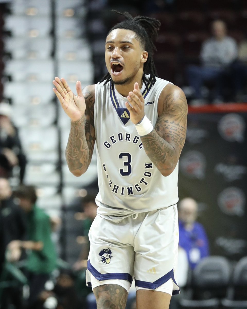 GW Men's Basketball tweet media