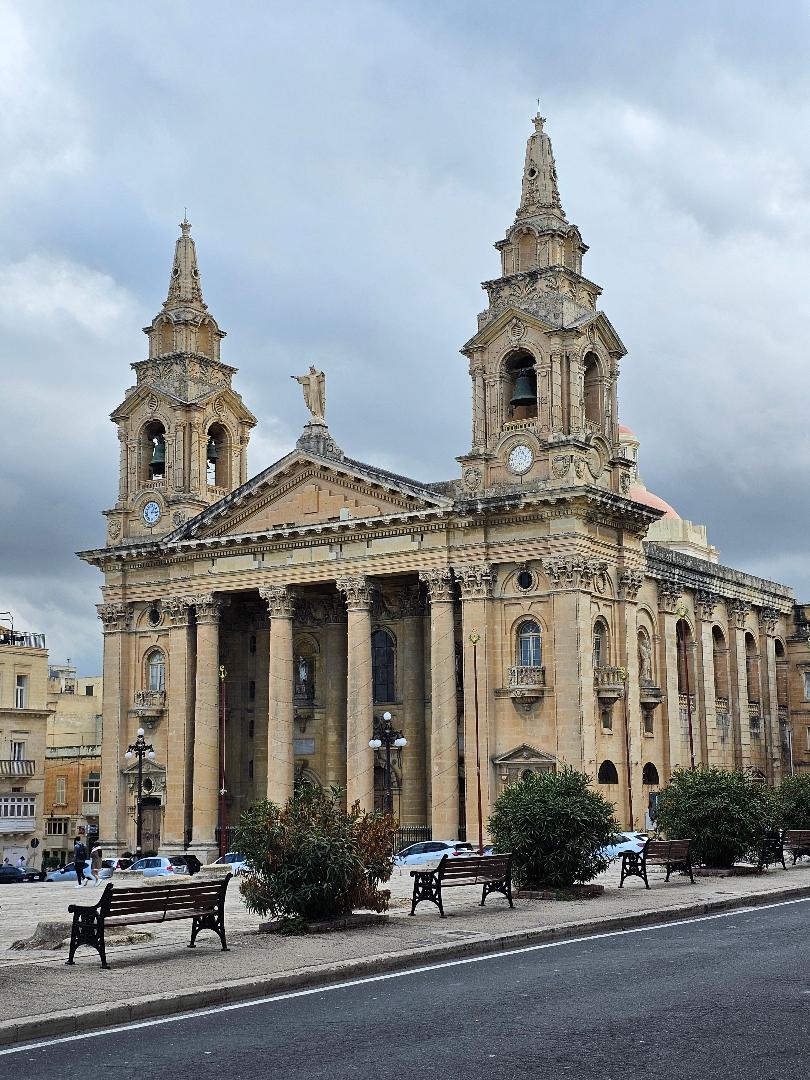 WomanDreamer2's tweet image. Reflections on church buildings, portable faith, and honoring the indwelling God in ourselves and in everybody else...

conta.cc/4p0BLAJ

#scripturereflection #liturgicalreadings #LateranBasilica #indwellingGod #portablefaith