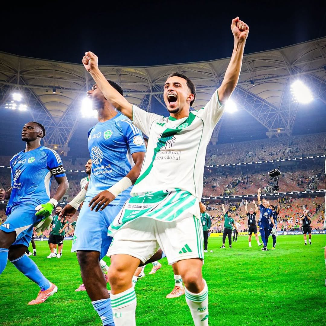 🚨🚨🚨 ماتيوس (IG):

جدة لديها لون واحد فقط 💚

إنتصار اليوم في الديربي 🙏🏻