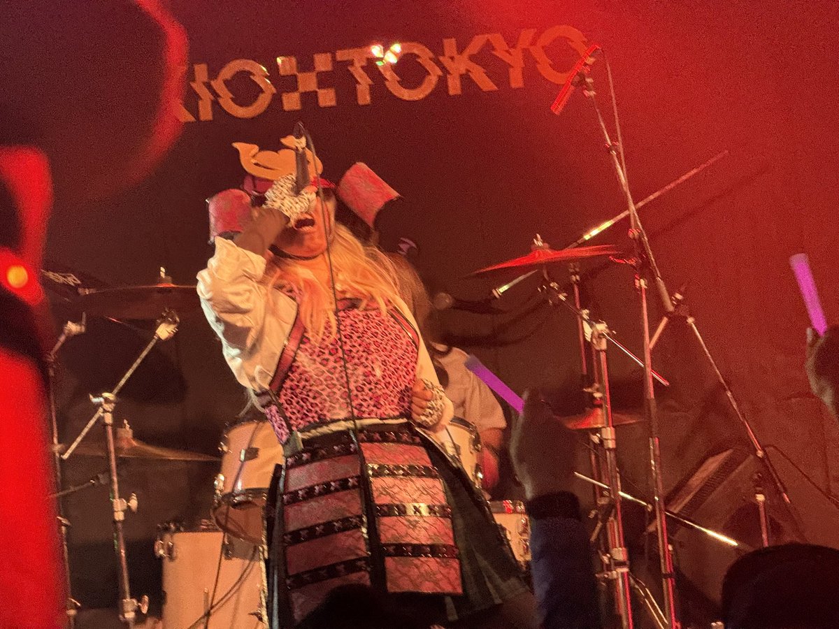 kochocoball's tweet photo. 2025/11/2（日）

途中からですが渋谷でのクレイジーラウドフェスへ

ラウド愛に溢れるバンドさんばかりで
楽しかったー

お会いした皆様ありがとうございました😊

綺麗な施設、トイレ綺麗、お酒スマホ決済OKでした〜😌　

#crazy loud FES
#クレイジーラウドフェス
#Loudness https://t.co/0ZEgPsJPLQ