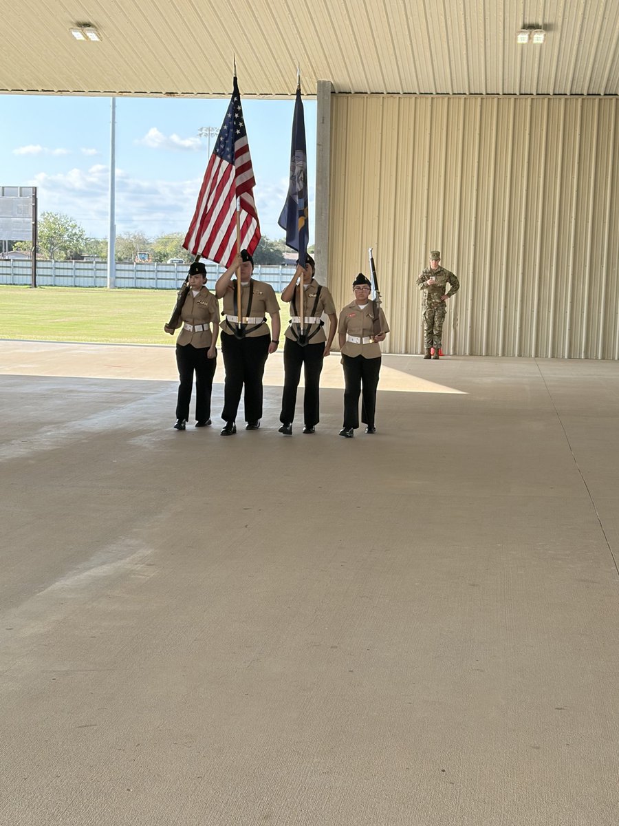 Master Chief Bernal tweet media