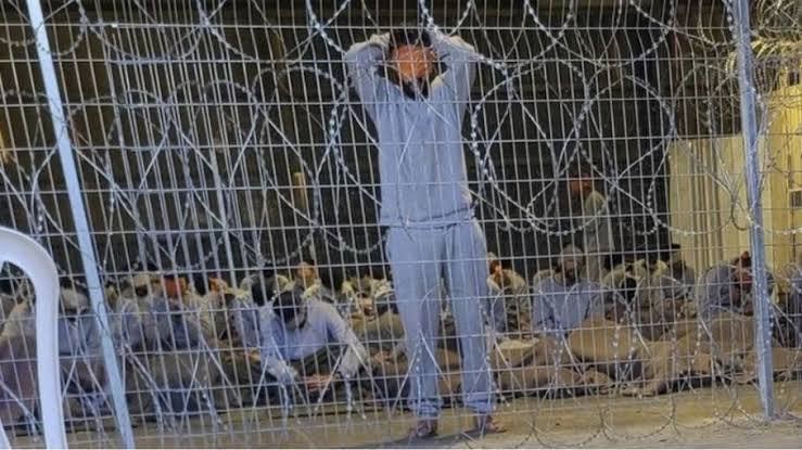 📍 The British newspaper The Guardian reports:

Israel is holding dozens of Palestinians from the Gaza Strip in an underground prison, completely isolated from the world 
no sufficient food, no light, no communication, and no sense of humanity.

According to the newspaper, the