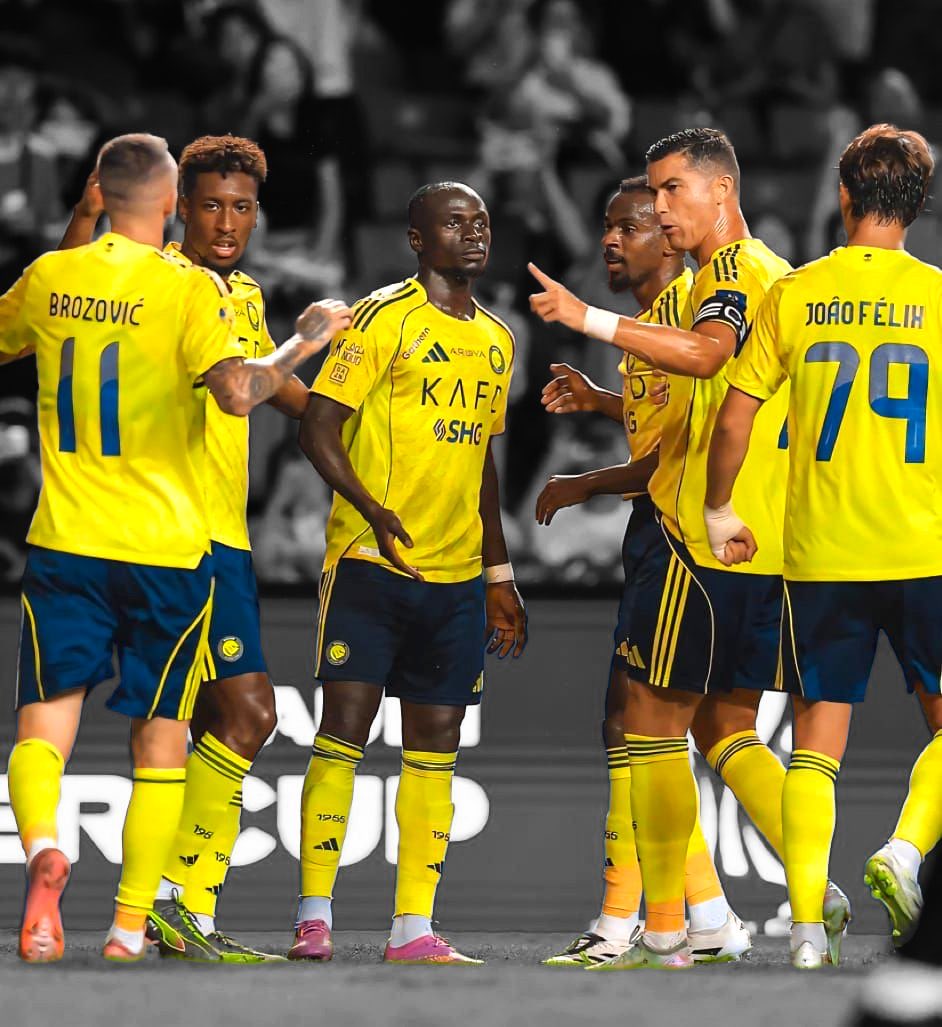 📊 #النصر بعد 8 جولات

متصدر بـ 24 نقطة
الفوز في 8 مباريات
سجّل 26 هدفًا ⚽️
استقبل 4 أهداف

 أقوى هجوم 🔥
أقوى دفاع 🚫

هدافو الدوري:
1️⃣ فيلكس – 10 أهداف 🔝
2️⃣ رونالدو – 9 أهداف  

النصر بالقمة بالأرقام ولازلنا نسمع المزيد من الصياح والبكاء والزعيق
#النصر_نيوم