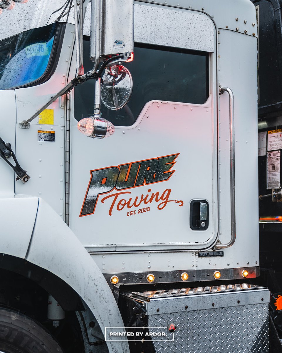 ARDORprinting's tweet image. Check this out!
-
We just finished installing some stunning spot graphics with chrome accents on Pure Towing's tow-truck!
-
#decals #vinyldecals #vinylwraps #towtrucks #towtruckwraps #wrapshop #paintisdead