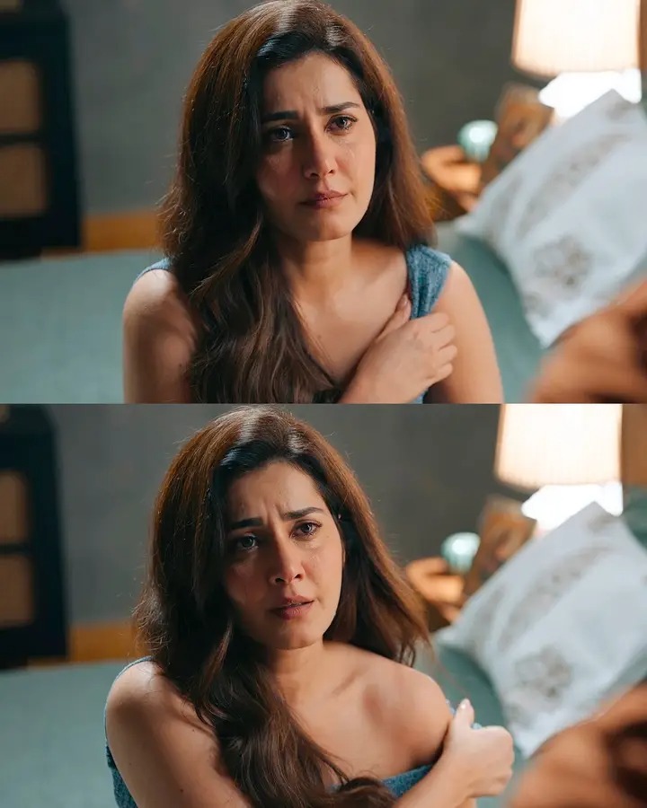 GF : Thevdiya Paya ethana thadava solrathu Bodhaiya potutu enkoooda padukadhanu

Me : 😣 Sorry di... Nalla Posu Posu nu irundhucha un molai adhan konjam sappiten.. pallu patrucha?

GF : Haan.. oombuchuu😈 nipplleslam kadichi vachirukuradha paaurda

Me : Medhuva sappatuma chelo😜