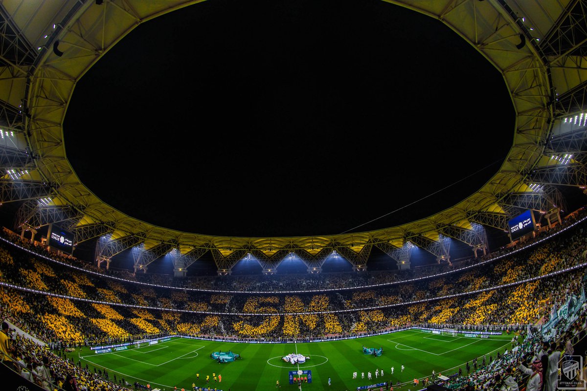 الأرقام القياسية وجِدَت ليحطمها مدرج الذهب ✨🔝
#الاتحاد_الأهلي