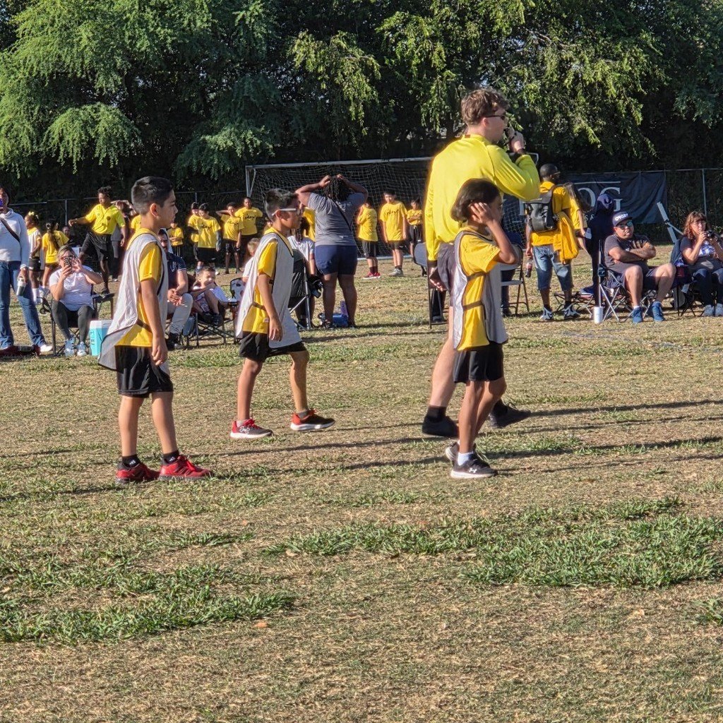 swisd_hcsa's tweet image. Our Iplay Soccer Season has come to an end! Our kids played their hearts out and can&apos;t wait for the next sport.  Thank you to our parents and staff who came out and showed support!

#SWISDHEROS #RootedHiddenCove #RootedSWISD