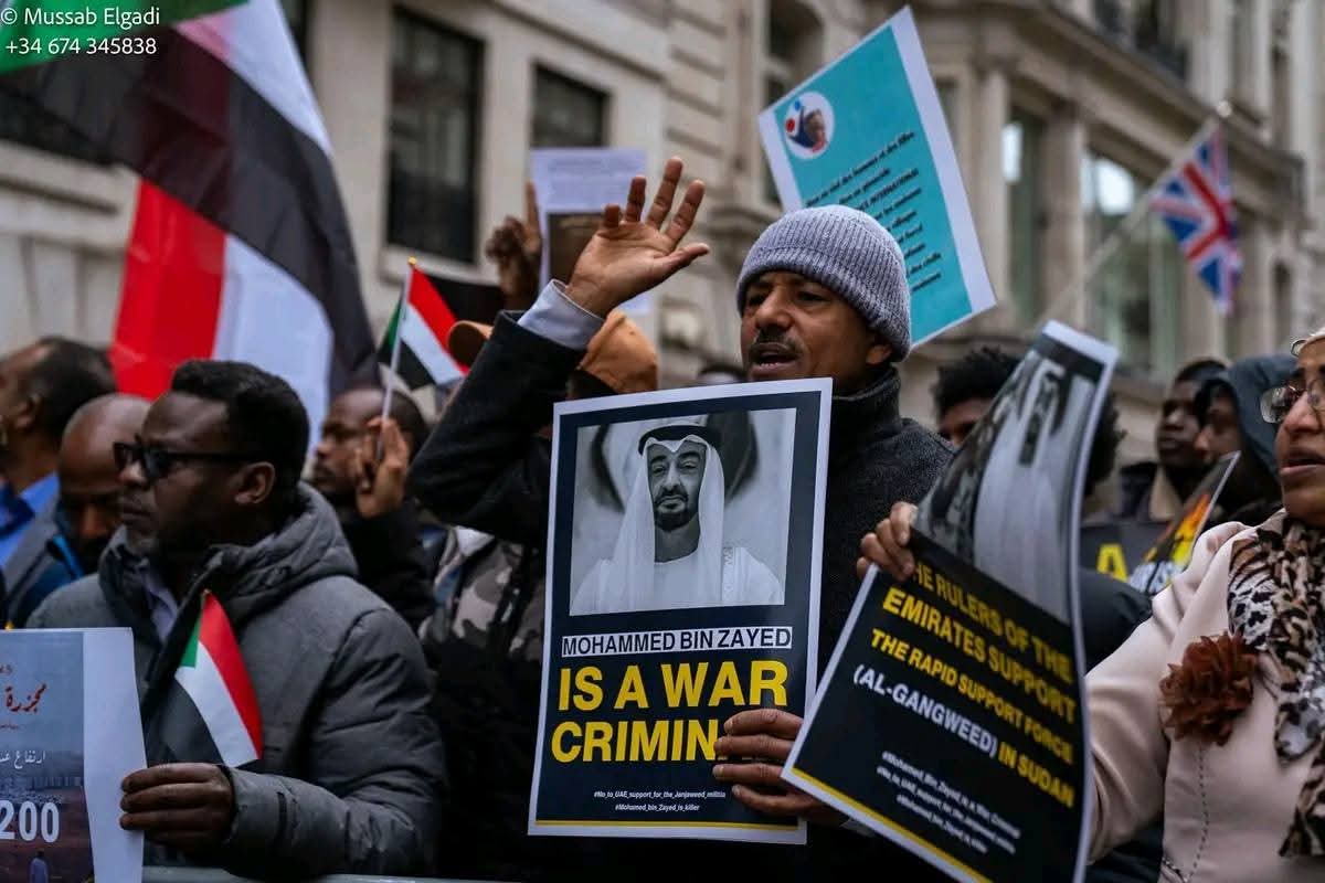 I am a Sudanese citizen.
I urge you to boycott UAE because it is fueling the war in Sudan with weapons and mercenaries.
They are attacking cities and villages, killing everyone and looting property.
#SaveSudan
#BoycottUAE